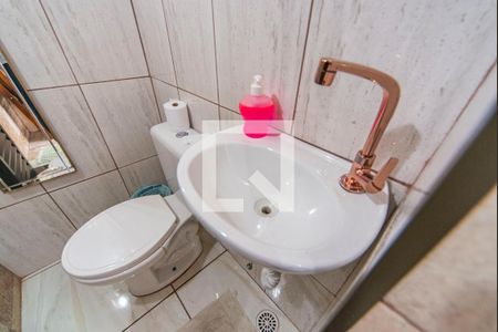 Casa à venda com 156m², 3 quartos e 2 vagasBanheiro da Área Gourmet