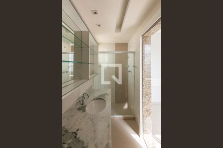 Apartamento à venda com 107m², 3 quartos e 2 vagasBanheiro Suíte