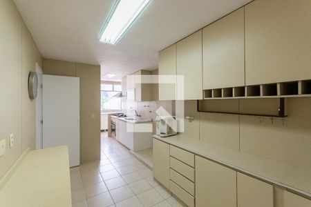 Apartamento à venda com 107m², 3 quartos e 2 vagasCozinha