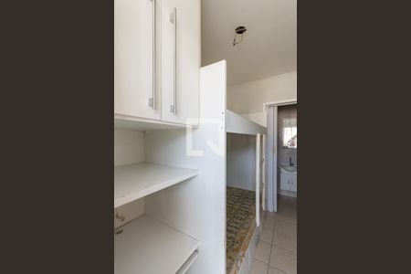 Apartamento à venda com 107m², 3 quartos e 2 vagasQuarto de Serviço