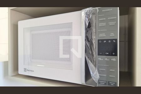 Sala/cozinha de apartamento para alugar com 1 quarto, 28m² em Luz, São Paulo