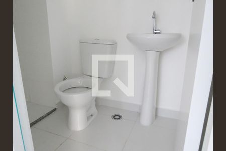 Apartamento à venda com 33m², 2 quartos e sem vagaBanheiro