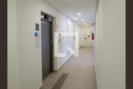 Apartamento à venda com 33m², 2 quartos e sem vagaElevadores