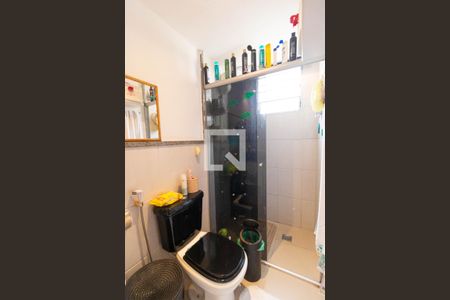 Apartamento à venda com 200m², 2 quartos e 2 vagas Apartamento à venda com 200m², 2 quartos e 2 vagasBanheiro