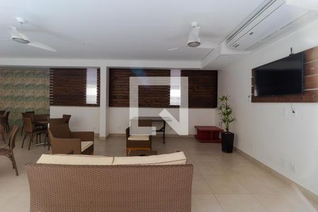 Apartamento à venda com 200m², 2 quartos e 2 vagas Apartamento à venda com 200m², 2 quartos e 2 vagasÁrea comum - Salão de festas