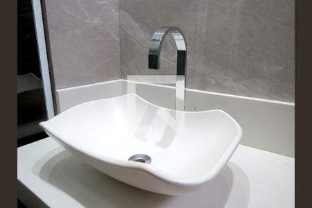 Apartamento para alugar com 50m², 2 quartos e 1 vagaBanheiro - Cuba