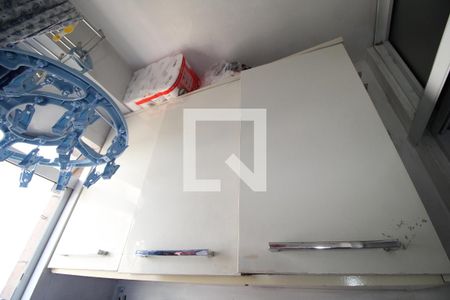 Apartamento à venda com 54m², 2 quartos e 1 vagaCozinha e Área de Serviço