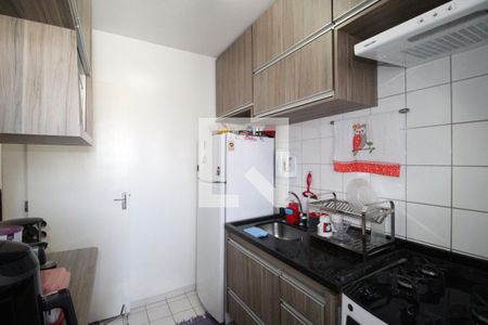 Apartamento à venda com 54m², 2 quartos e 1 vagaCozinha e Área de Serviço