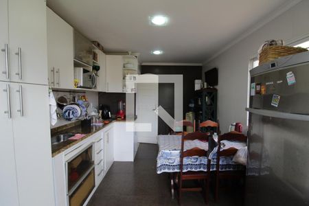 Casa à venda com 328m², 4 quartos e sem vagaCozinha