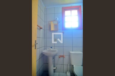 Banheiro de apartamento para alugar com 1 quarto, 29m² em Olaria, Canoas