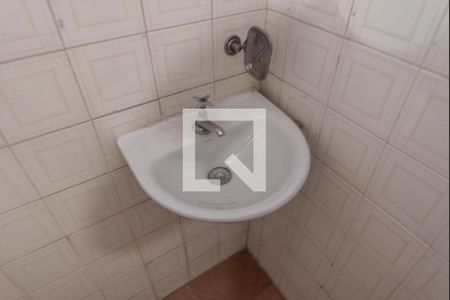 Casa à venda com 240m², 6 quartos e 1 vagaBanheiro de Serviço