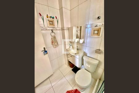 Apartamento à venda com 60m², 2 quartos e sem vagaBANHEIRO