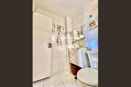 Apartamento à venda com 60m², 2 quartos e sem vagaBANHEIRO