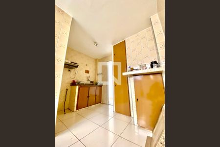 Apartamento à venda com 60m², 2 quartos e sem vagaCOZINHA