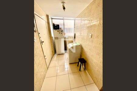 Apartamento à venda com 60m², 2 quartos e sem vagaÁREA DE SERVIÇO