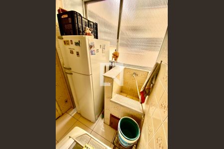 Apartamento à venda com 60m², 2 quartos e sem vagaÁREA DE SERVIÇO