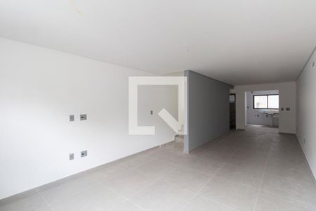 Sala de casa à venda com 3 quartos, 164m² em Vila Nhocuné, São Paulo