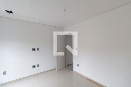 Casa à venda com 164m², 3 quartos e 3 vagasSuíte