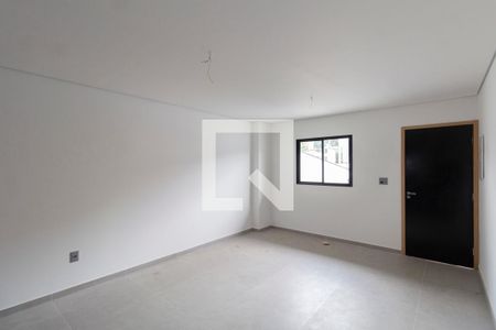 Sala de casa à venda com 3 quartos, 164m² em Vila Nhocuné, São Paulo