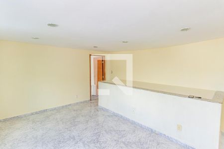Sala de casa para alugar com 1 quarto, 80m² em Madureira, Rio de Janeiro