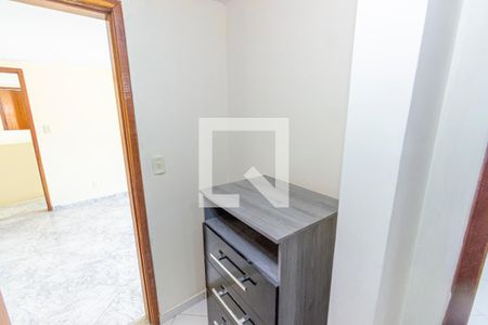 Closet da suíte de casa para alugar com 1 quarto, 80m² em Madureira, Rio de Janeiro