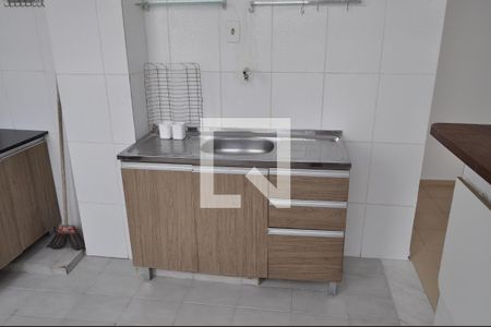 Cozinha  de apartamento à venda com 1 quarto, 38m² em Cachambi, Rio de Janeiro
