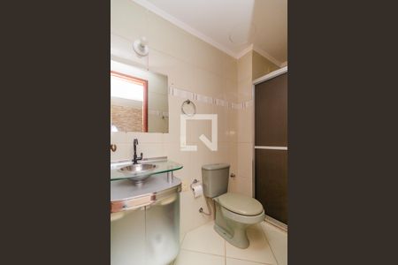 Banheiro de apartamento para alugar com 1 quarto, 35m² em Glória, Porto Alegre