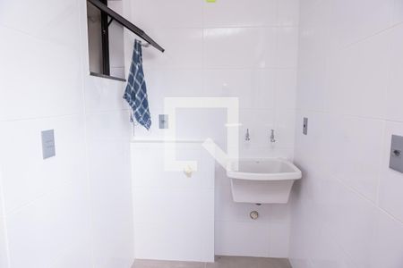 Casa à venda com 164m², 3 quartos e 3 vagas Casa à venda com 164m², 3 quartos e 3 vagasCozinha e Área de Serviço