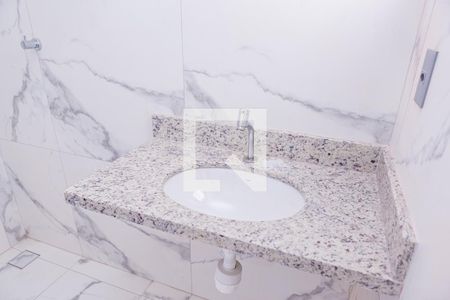 Casa à venda com 164m², 3 quartos e 3 vagas Casa à venda com 164m², 3 quartos e 3 vagasBanheiro do Quarto 3