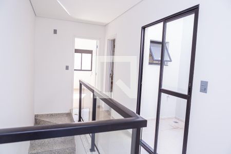Casa à venda com 164m², 3 quartos e 3 vagas Casa à venda com 164m², 3 quartos e 3 vagasCorredor