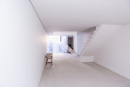 Casa à venda com 164m², 3 quartos e 3 vagas Casa à venda com 164m², 3 quartos e 3 vagasGaragem