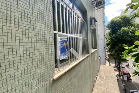 Plaquinha instalada de apartamento para alugar com 1 quarto, 39m² em Flamengo, Rio de Janeiro
