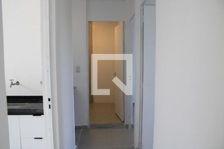 Corredor de apartamento à venda com 2 quartos, 52m² em Jardim Jaqueline, São Paulo