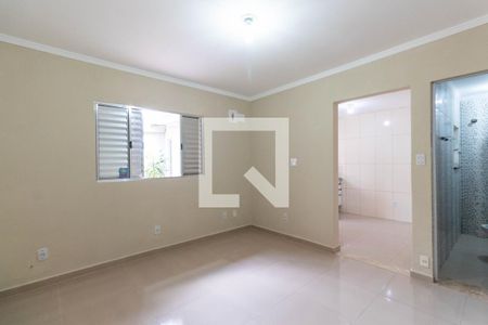 Quarto de casa para alugar com 1 quarto, 50m² em Cidade Líder, São Paulo