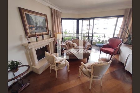 Sala de apartamento à venda com 3 quartos, 180m² em Perdizes, São Paulo