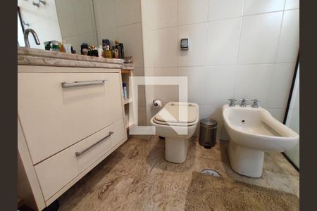 Apartamento à venda com 180m², 3 quartos e 3 vagasQuarto 2 - Suíte