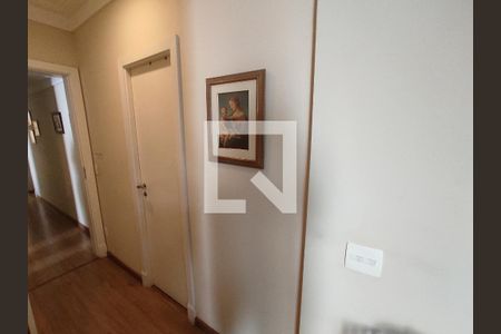 Apartamento à venda com 180m², 3 quartos e 3 vagasQuarto 3 - Closet