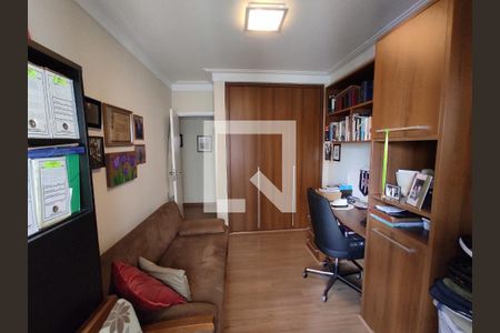 Apartamento à venda com 180m², 3 quartos e 3 vagasQuarto 2