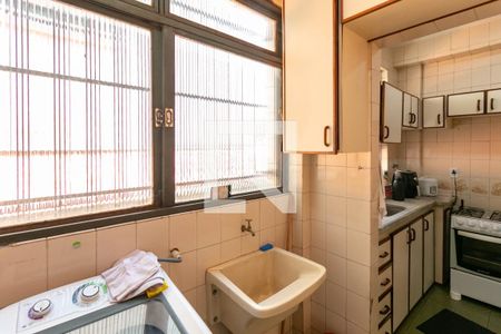 Apartamento à venda com 92m², 3 quartos e 1 vaga Apartamento à venda com 92m², 3 quartos e 1 vagaCozinha e Área de Serviço