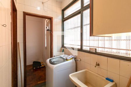 Apartamento à venda com 92m², 3 quartos e 1 vaga Apartamento à venda com 92m², 3 quartos e 1 vagaCozinha e Área de Serviço