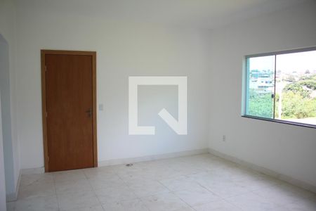Sala de apartamento à venda com 2 quartos, 95m² em Nacional, Contagem