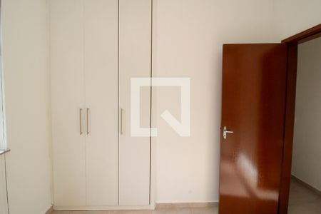 Quarto 1 de apartamento à venda com 3 quartos, 95m² em Santo Antônio, Belo Horizonte