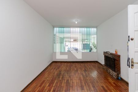 Sala de casa à venda com 3 quartos, 121m² em Jardim Aeroporto, São Paulo