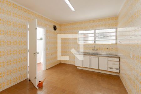 Casa à venda com 121m², 3 quartos e 2 vagasCozinha