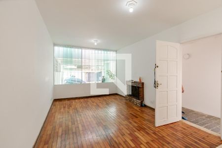 Sala de casa à venda com 3 quartos, 121m² em Jardim Aeroporto, São Paulo