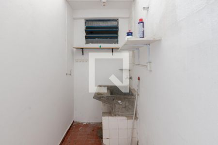 Casa à venda com 121m², 3 quartos e 2 vagasLavanderia