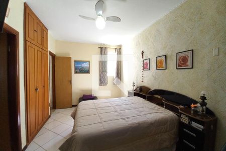 Casa à venda com 200m², 3 quartos e 5 vagasQuarto 3 - Suíte