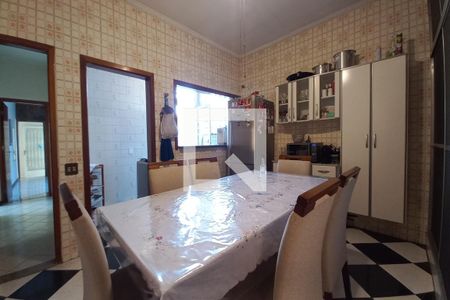 Sala de Jantar de casa à venda com 3 quartos, 200m² em Jardim Nova Europa, Campinas