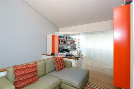 Casa à venda com 3 quartos, 350m² em Jardim dos Estados, São Paulo