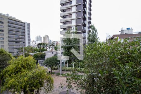 Sala Vista de apartamento à venda com 2 quartos, 93m² em Petrópolis, Porto Alegre